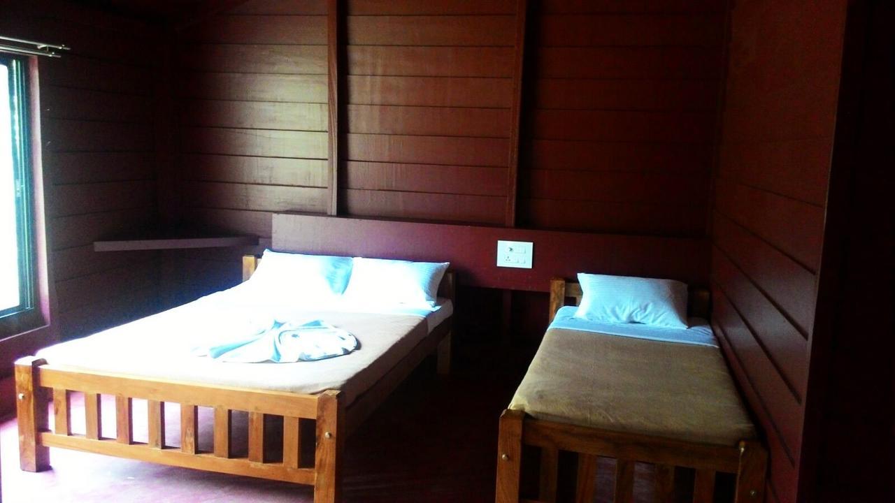 La Flora Prakruth Resort Coorg Madikeri Exteriör bild