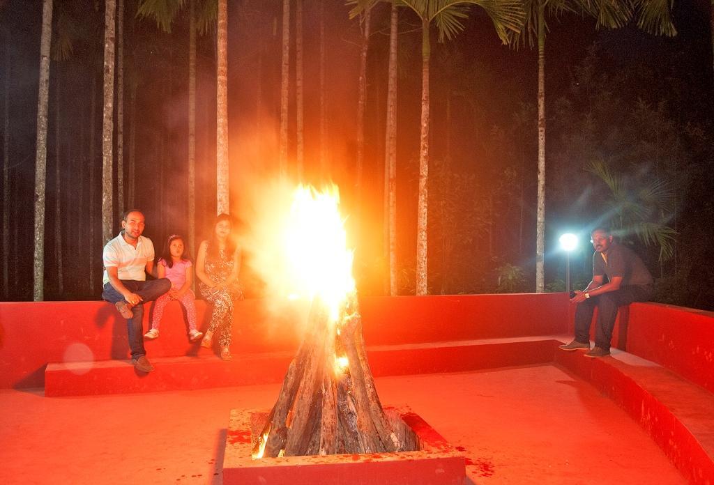 La Flora Prakruth Resort Coorg Madikeri Exteriör bild