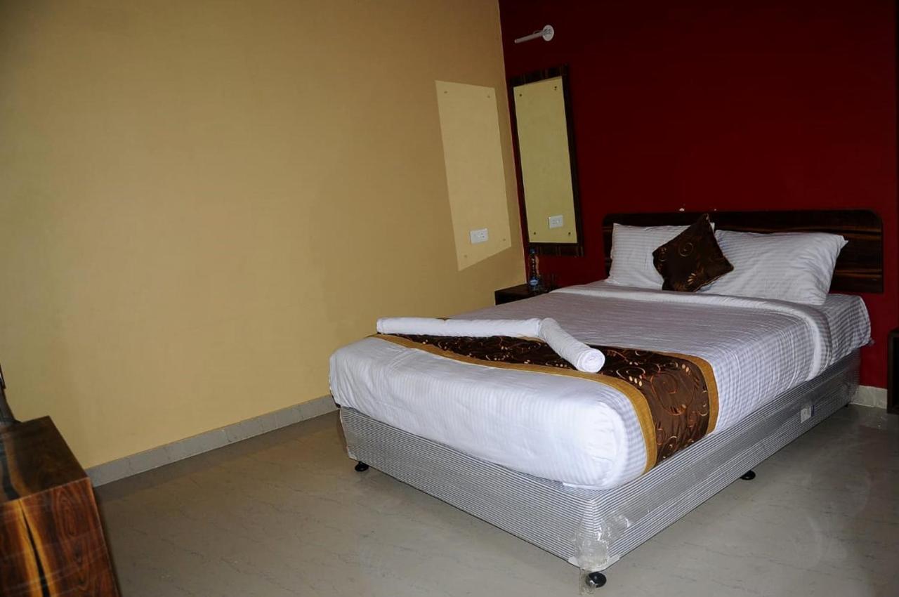 La Flora Prakruth Resort Coorg Madikeri Exteriör bild